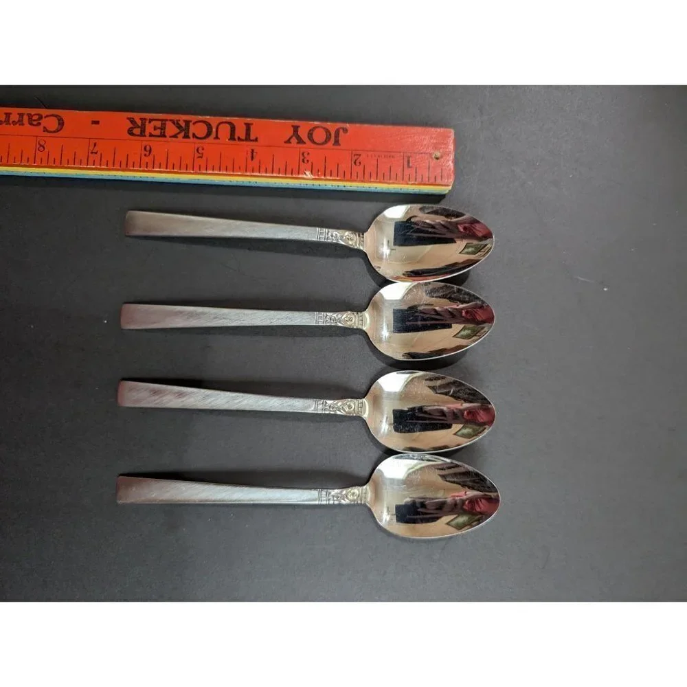 Oneida ‎ Northland (Stainless, WM Dalton oval soup spoon set of 4 7 1/4 in